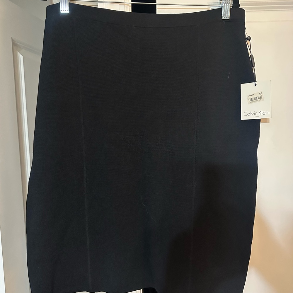 Calvin Klein Women's Black Straight stretchy knit Skirt